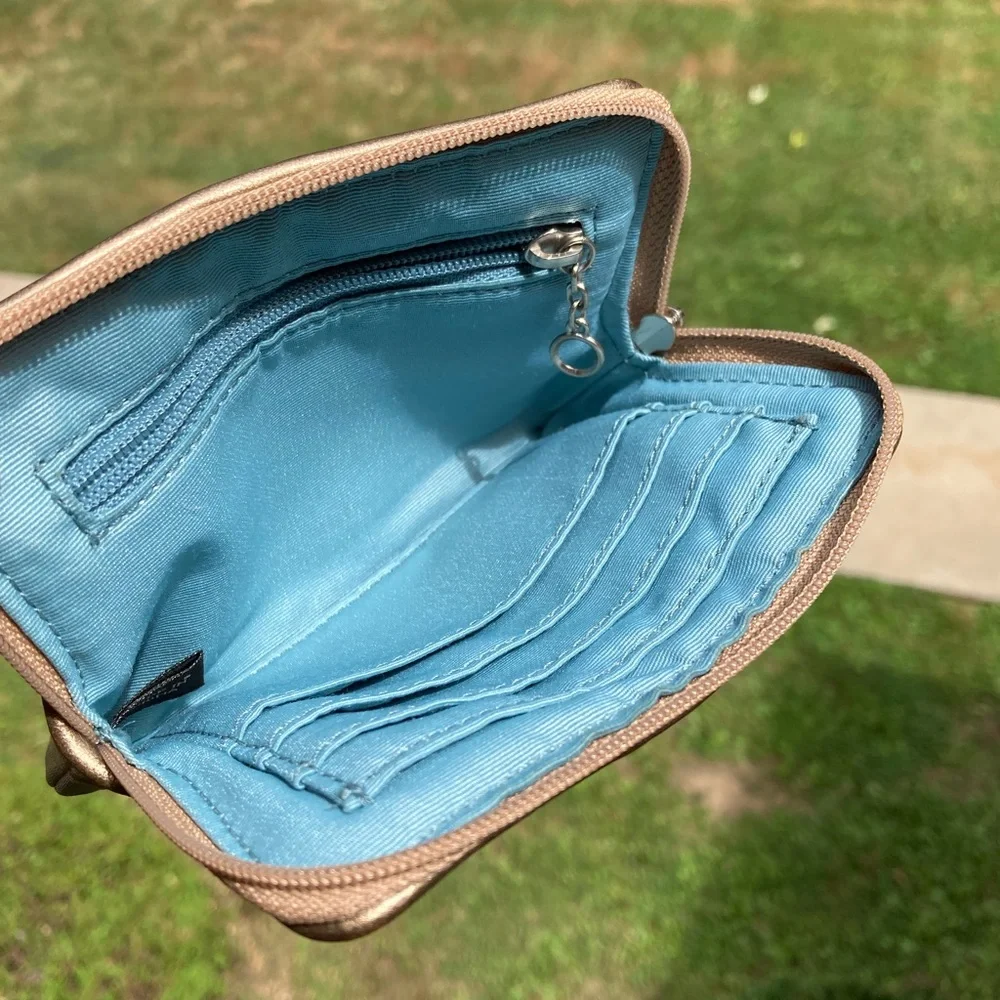 Coach Daisy Signature C Light Khaki & Gold Tone Square Zipper Wallet Wristlet - Picture 8 of 17